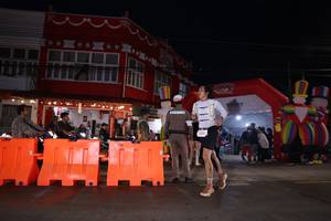 BIB: 
                            <button type="button" onclick="openModal(26221535)" class="btn btn-primary btn-sm float-right btn-popup" data-toggle="modal" data-target=".modal-high-quality">
                        <i class="fas fa-shopping-cart"></i> Add to Cart
                    </button>
                                            <button type="button" onclick="isThisMe(26221535, true)" class="btn btn-success btn-sm float-right btn-popup btn-isme hidden" data-toggle="tooltip" data-placement="bottom" title="นี่คือรูปของคุณใช่ไหม คลิกที่นี่เพื่อเอาเข้าอัลบั้ม">
                        <i class="fas fa-plus"></i> Add to album
                    </button>
                    <button type="button" onclick="isThisMe(26221535, false)" class="btn btn-warning btn-sm float-right btn-popup btn-isnotme hidden">
                        <i class="fas fa-ban"></i> Remove from album
                    </button>